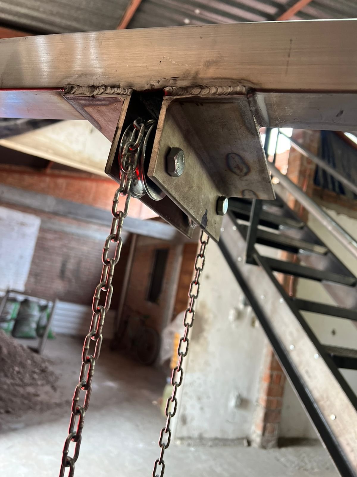 Sistema de polea y cadena