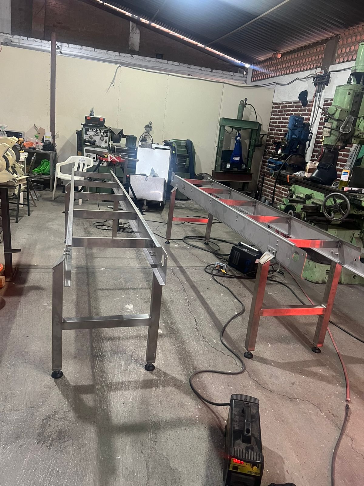 Línea de producción en taller